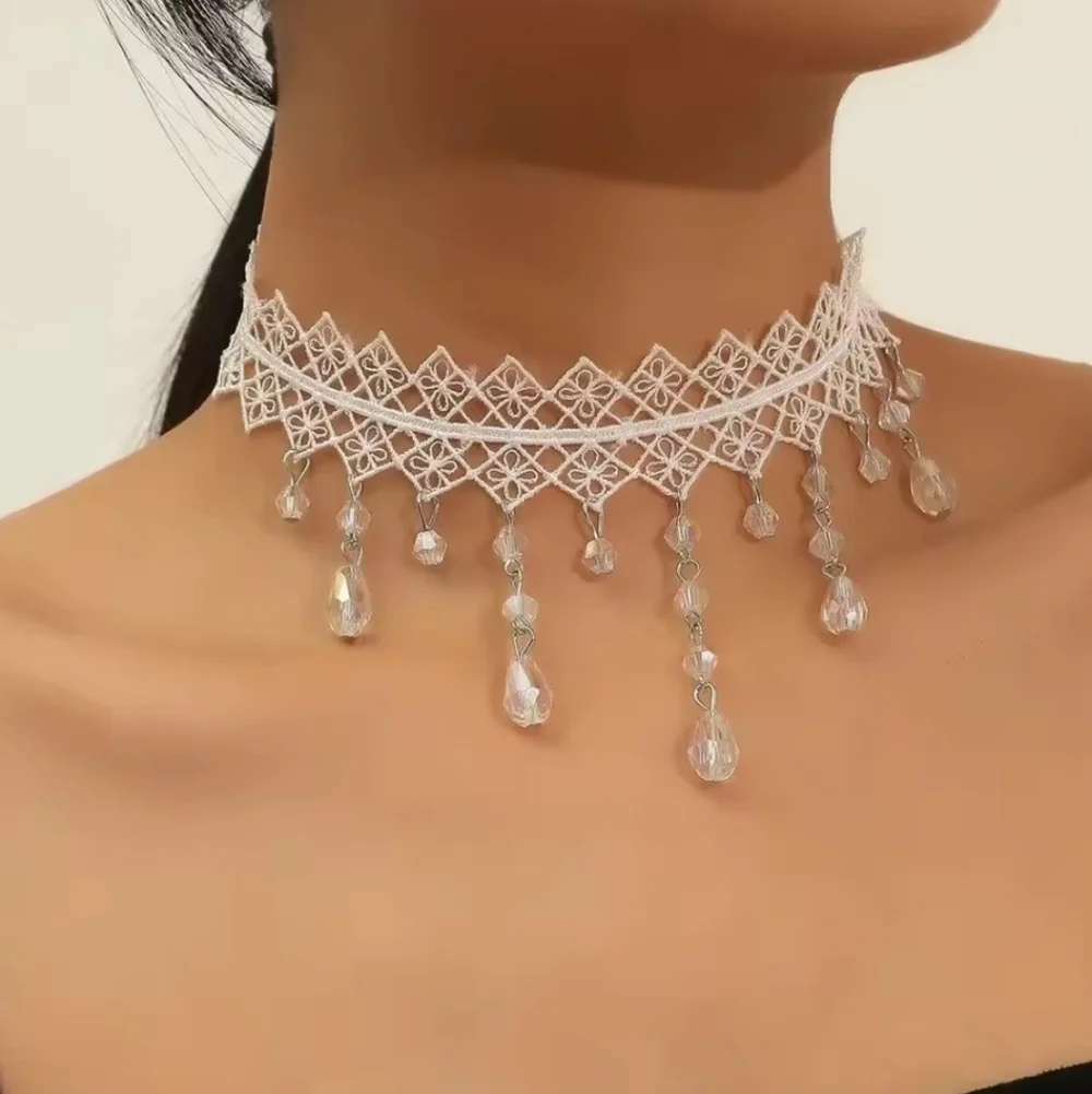 🤍 Elegant White Lace Choker Necklace With Drop Dangles New